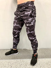 Load image into Gallery viewer, STRETCH CAMO JOGGERS