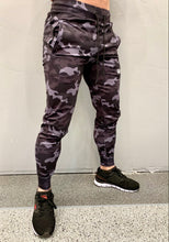 Load image into Gallery viewer, STRETCH CAMO JOGGERS